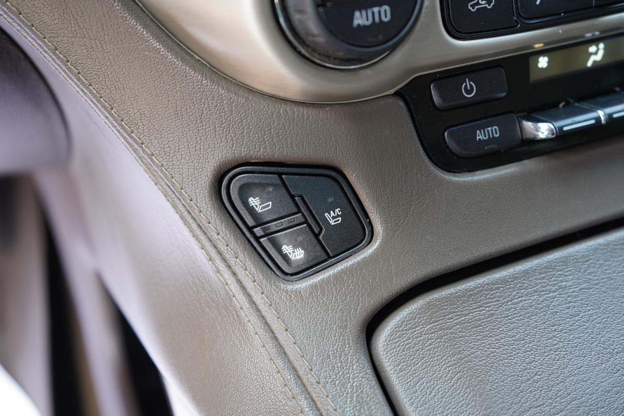 GMC Yukon 4WD 4dr Denali 2016