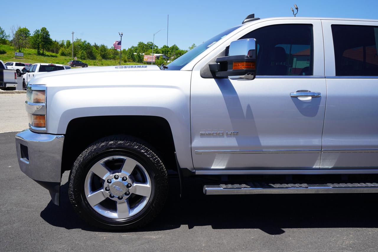 Chevrolet Silverado 2500HD 4WD Crew Cab 167.7" LTZ 2016