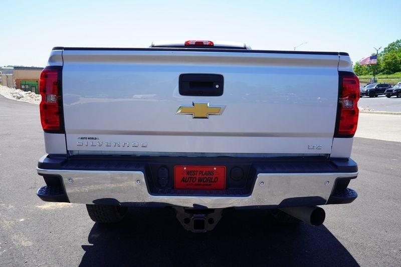 Chevrolet Silverado 2500HD 4WD Crew Cab 167.7" LTZ 2016