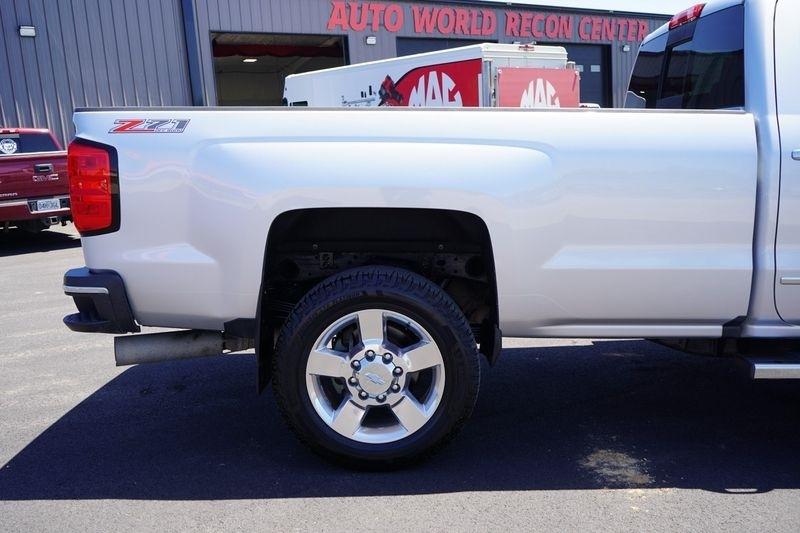 Chevrolet Silverado 2500HD 4WD Crew Cab 167.7" LTZ 2016