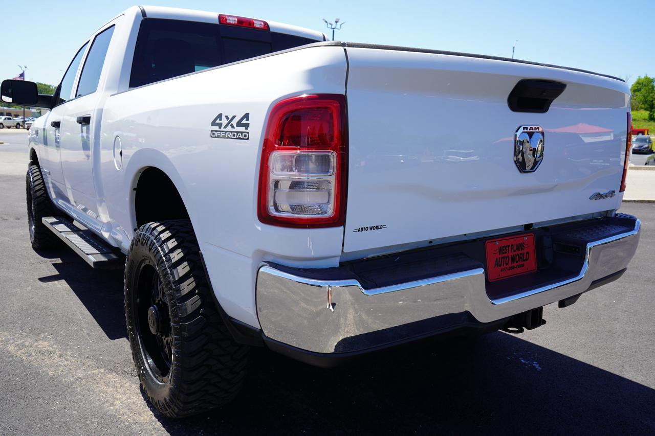 RAM 2500 Tradesman 4x4 Crew Cab 6'4" Box 2020