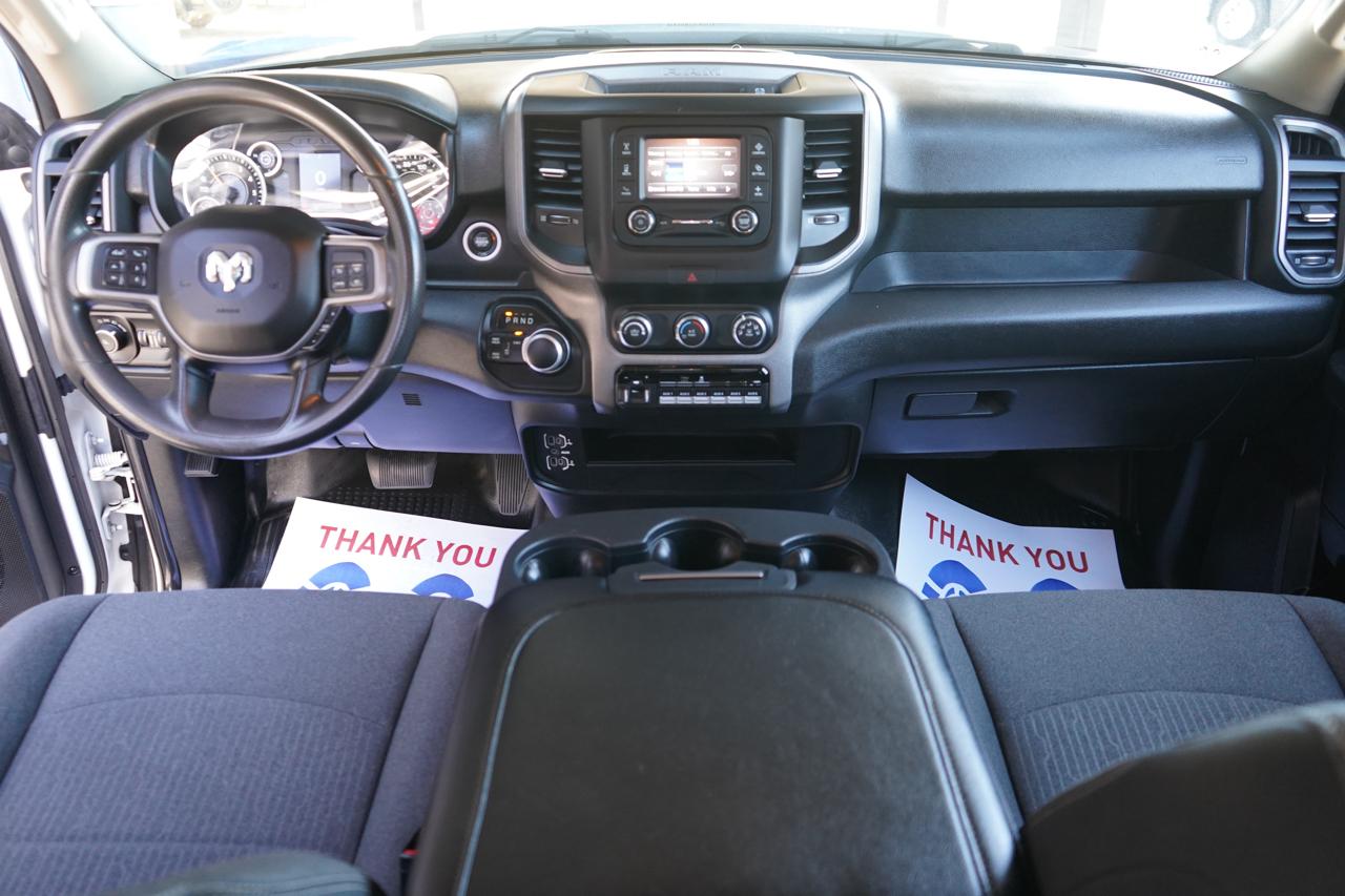 RAM 2500 Tradesman 4x4 Crew Cab 6'4" Box 2020