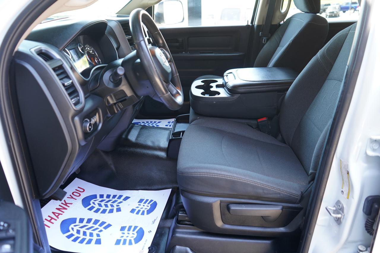 RAM 2500 Tradesman 4x4 Crew Cab 6'4" Box 2020