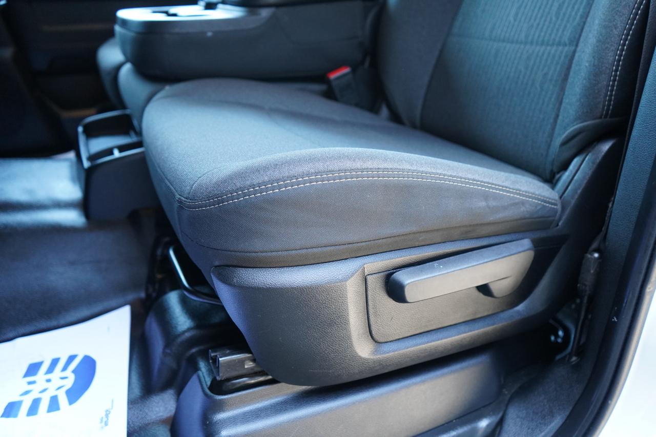 RAM 2500 Tradesman 4x4 Crew Cab 6'4" Box 2020