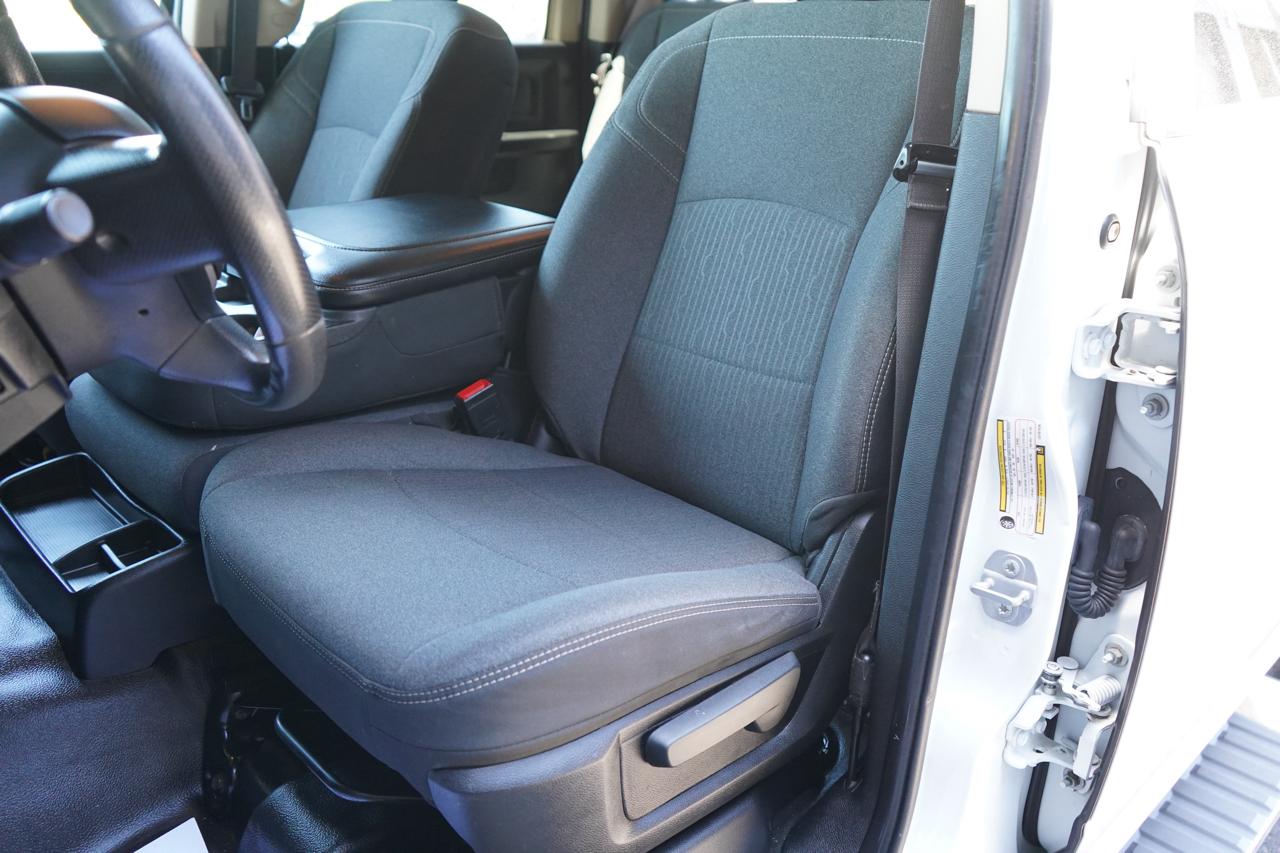 RAM 2500 Tradesman 4x4 Crew Cab 6'4" Box 2020