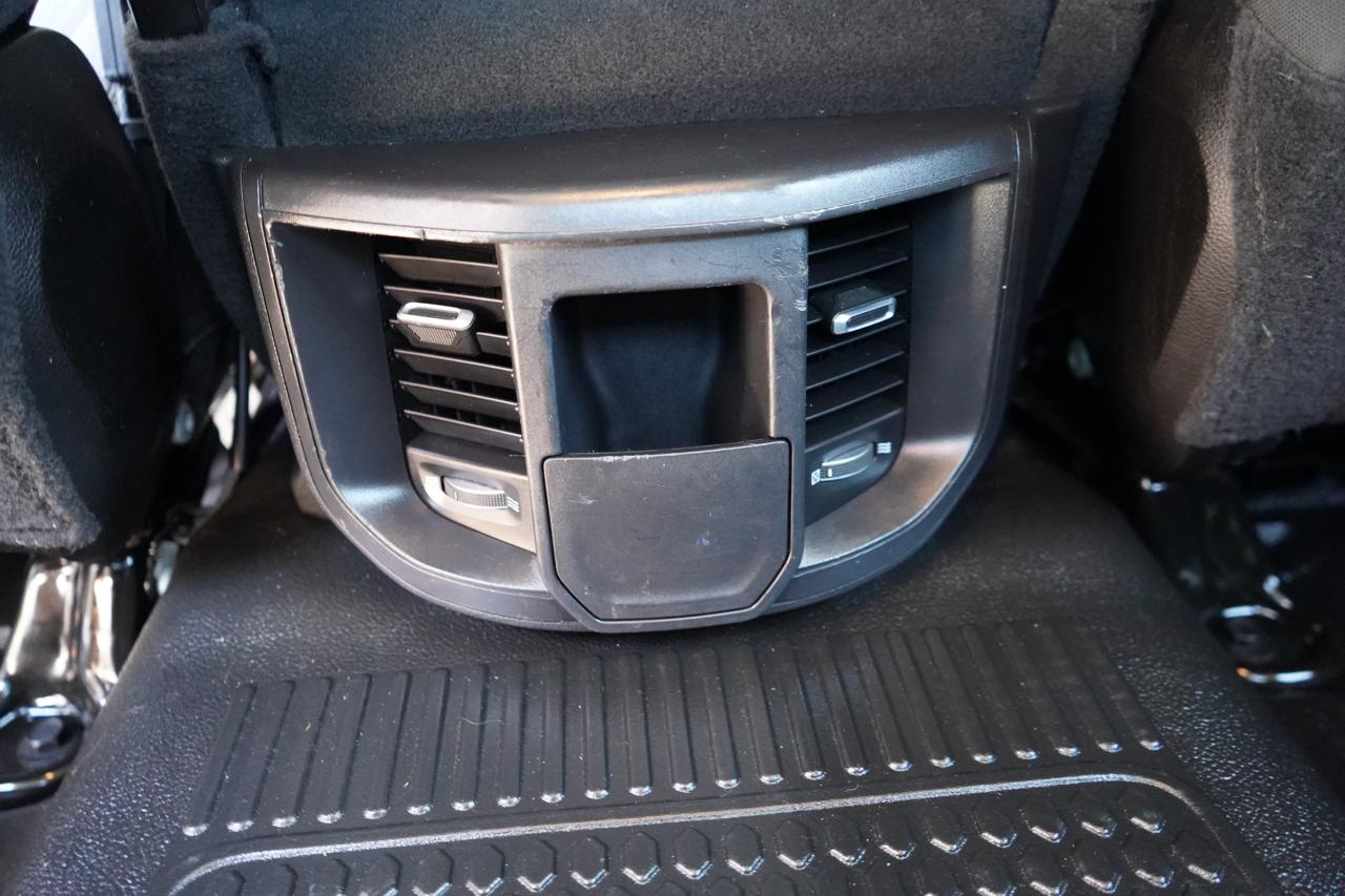 RAM 2500 Tradesman 4x4 Crew Cab 6'4" Box 2020