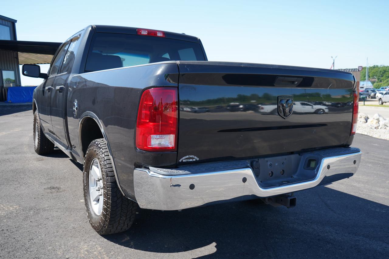 Dodge Ram 1500 4WD Quad Cab 140.5" ST 2010