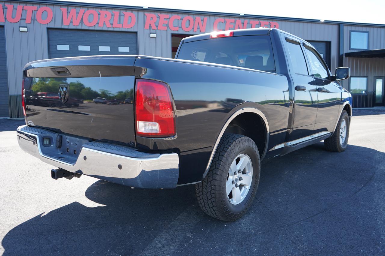 Dodge Ram 1500 4WD Quad Cab 140.5" ST 2010