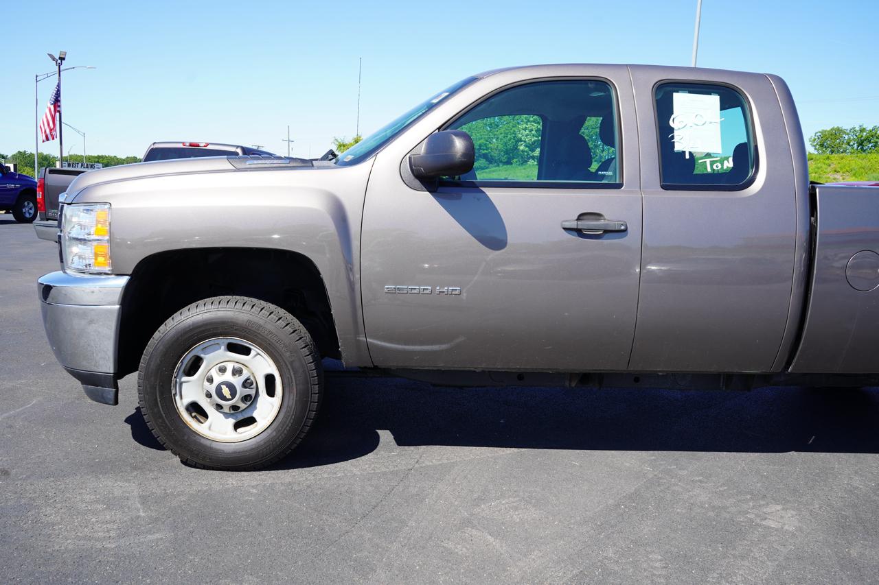 Chevrolet Silverado 2500HD 2WD Ext Cab 158.2" Work Truck 2013