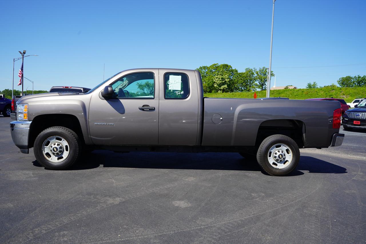 Chevrolet Silverado 2500HD 2WD Ext Cab 158.2" Work Truck 2013