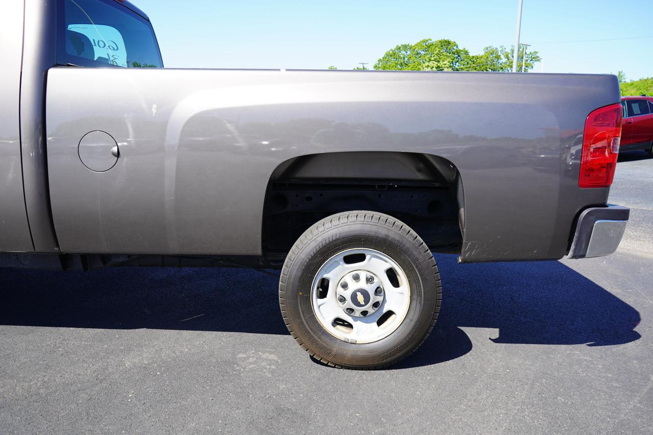 Chevrolet Silverado 2500HD 2WD Ext Cab 158.2" Work Truck 2013