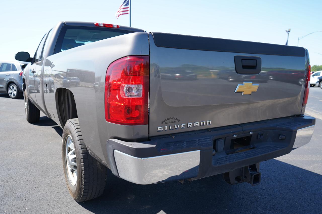 Chevrolet Silverado 2500HD 2WD Ext Cab 158.2" Work Truck 2013