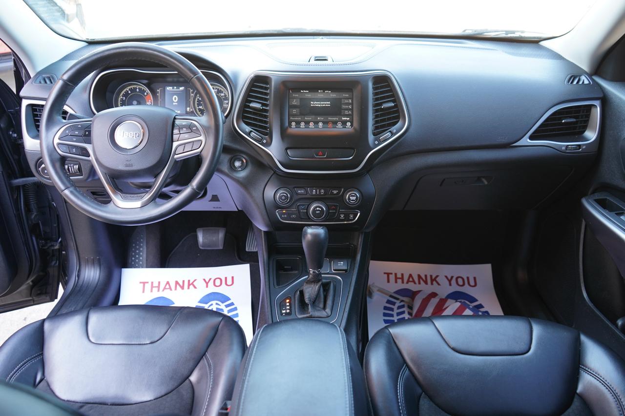 Jeep Cherokee Latitude Plus FWD 2019
