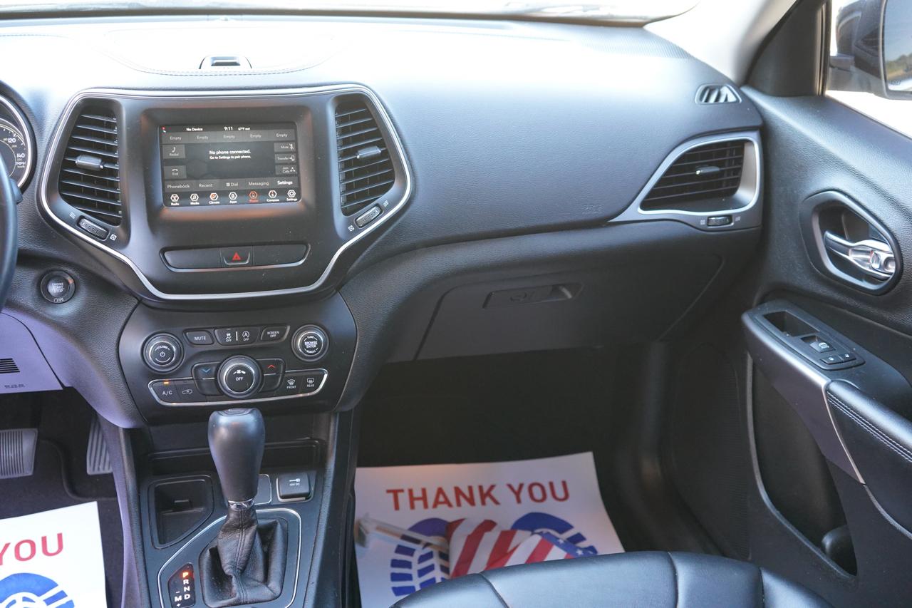 Jeep Cherokee Latitude Plus FWD 2019
