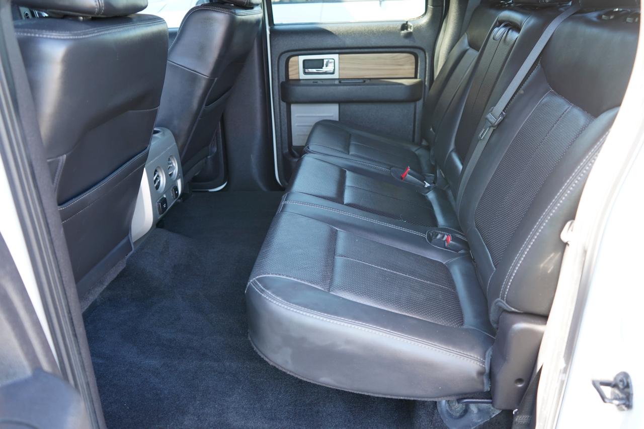Ford F-150 4WD SuperCrew 145" Platinum 2011