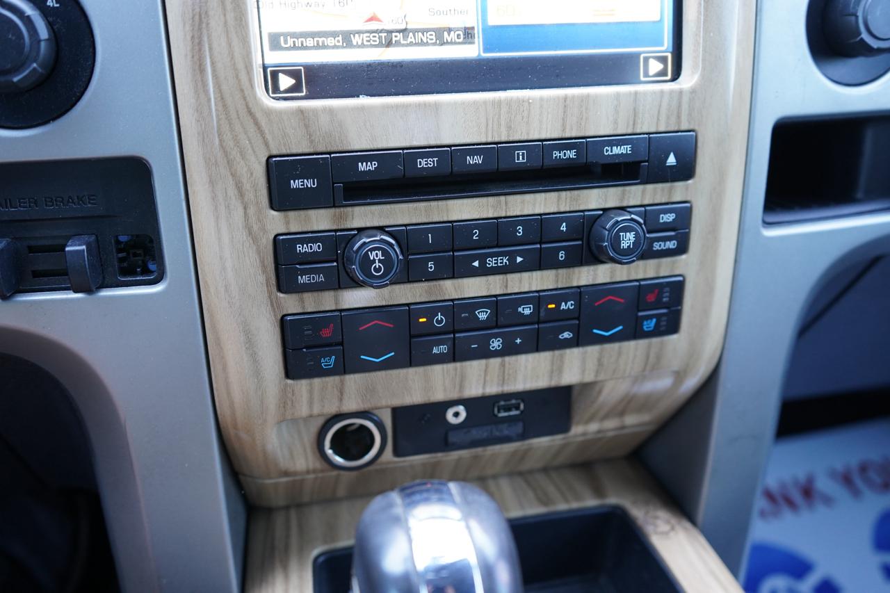 Ford F-150 4WD SuperCrew 145" Platinum 2011