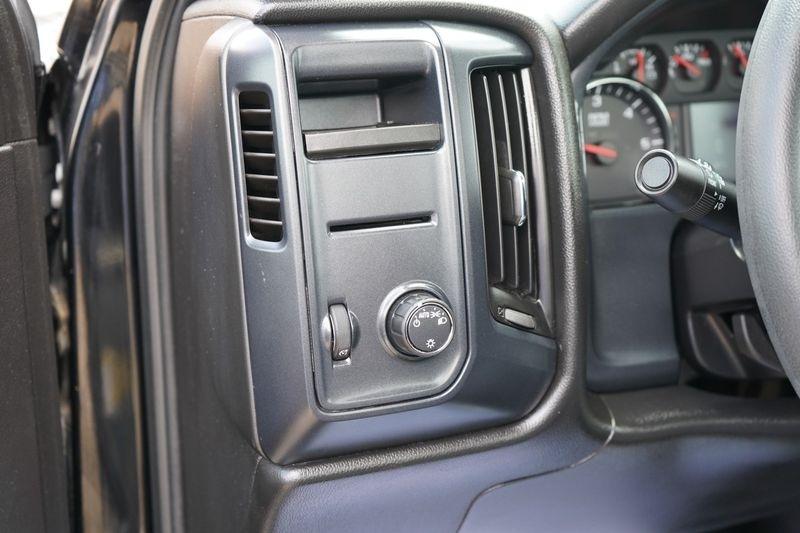 Chevrolet Silverado 1500 2WD Reg Cab 133.0" Work Truck 2016