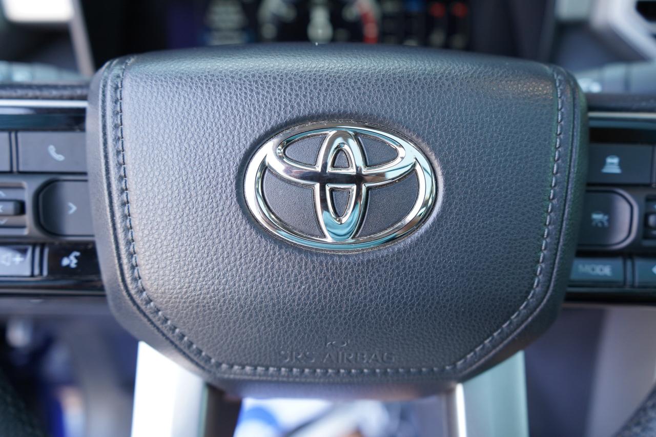 Toyota Tundra 4WD Limited Hybrid CrewMax 5.5' Bed (Natl) 2022
