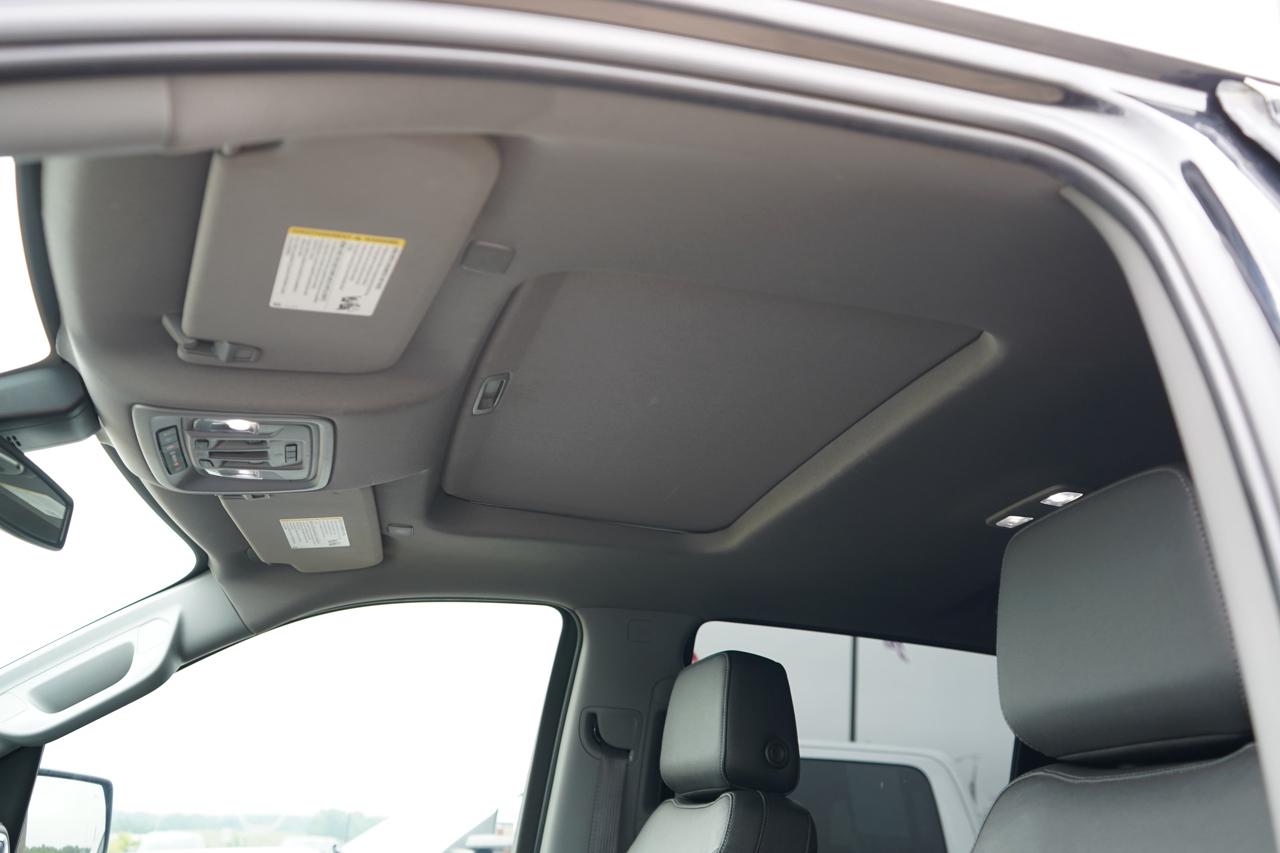 Chevrolet Silverado 1500 LTD 4WD Crew Cab 147" LTZ 2022