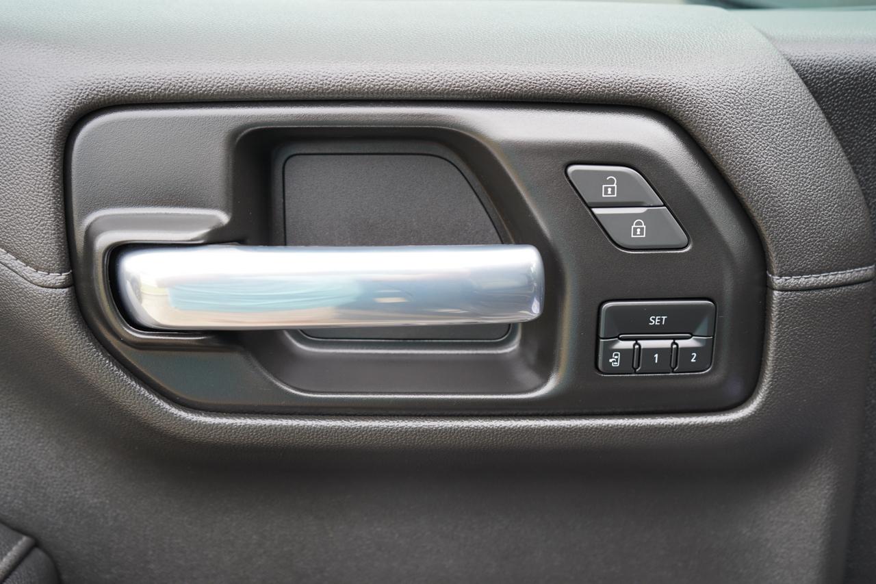 Chevrolet Silverado 1500 LTD 4WD Crew Cab 147" LTZ 2022