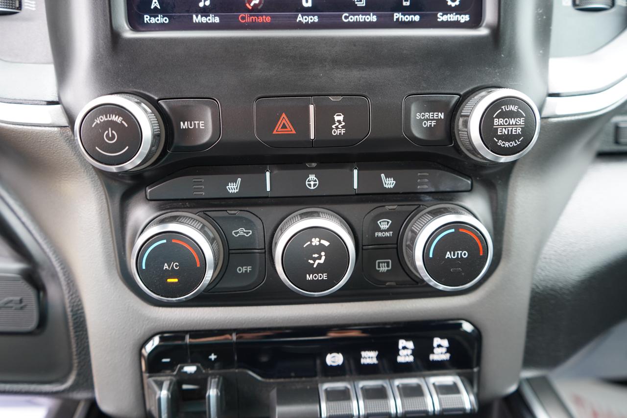 RAM 2500 Big Horn 4x4 Crew Cab 6'4" Box 2019
