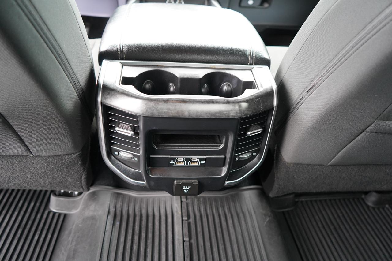 RAM 2500 Big Horn 4x4 Crew Cab 6'4" Box 2019