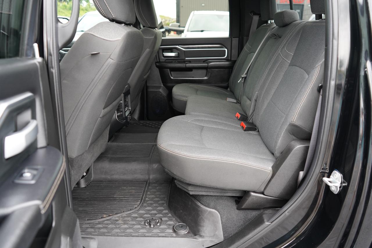 RAM 2500 Big Horn 4x4 Crew Cab 6'4" Box 2019