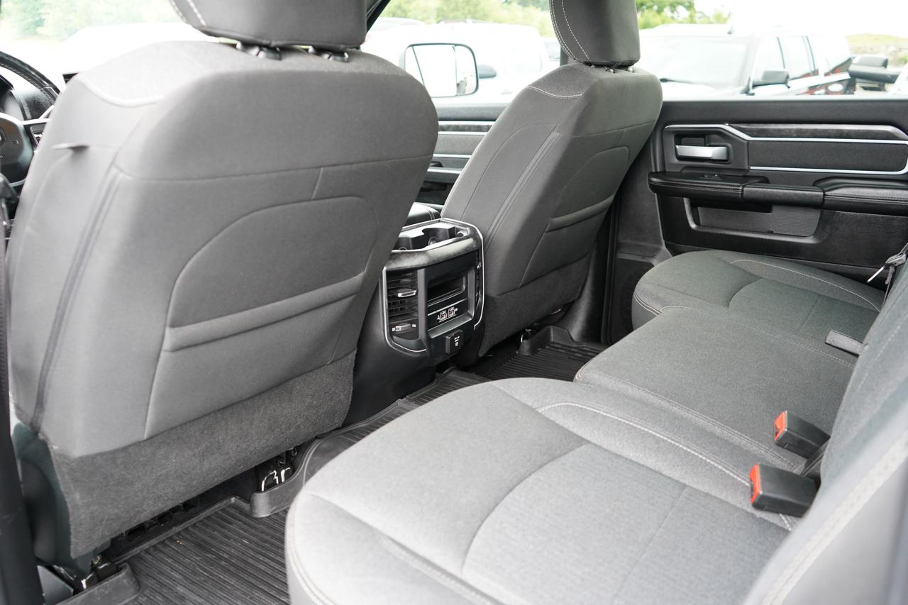 RAM 2500 Big Horn 4x4 Crew Cab 6'4" Box 2019
