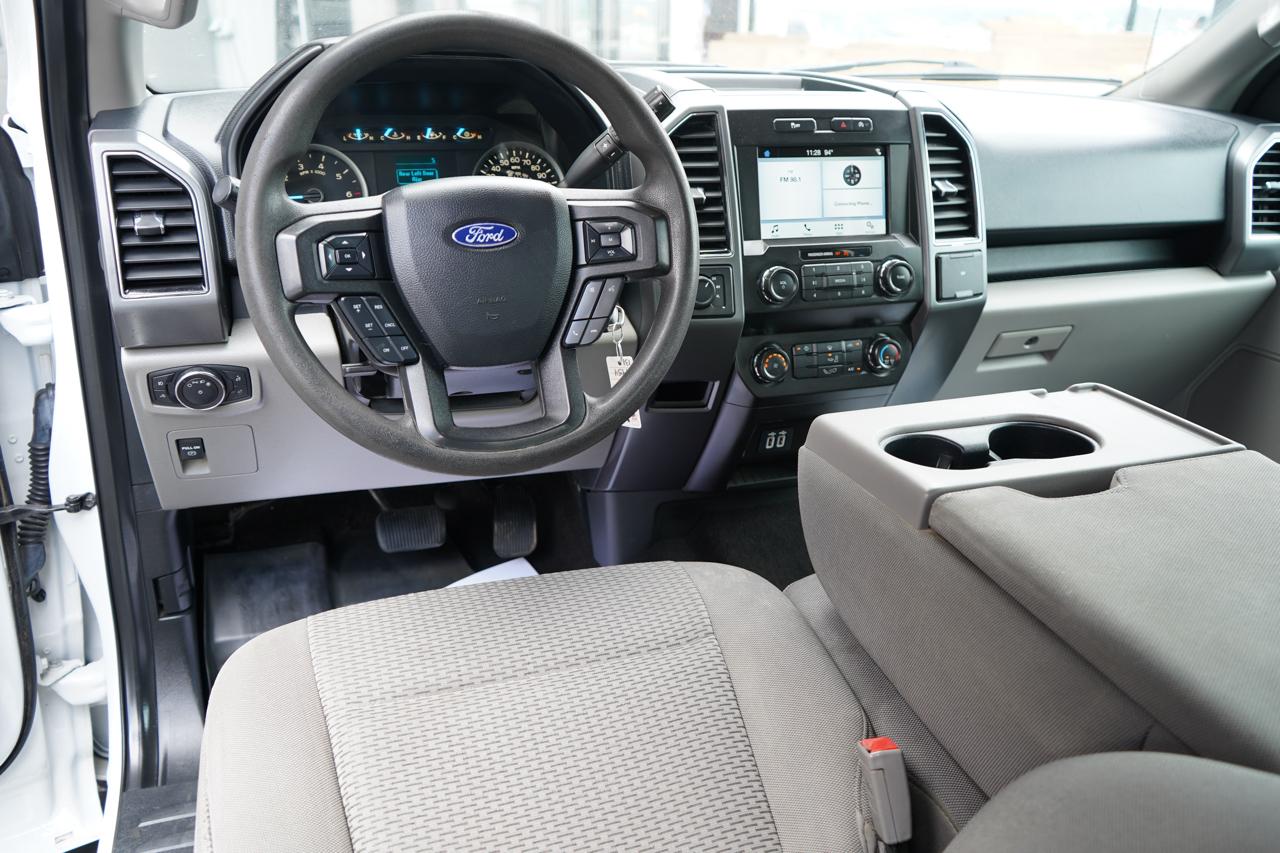 Ford F-150 XLT SuperCrew Short Bed 4WD 2019