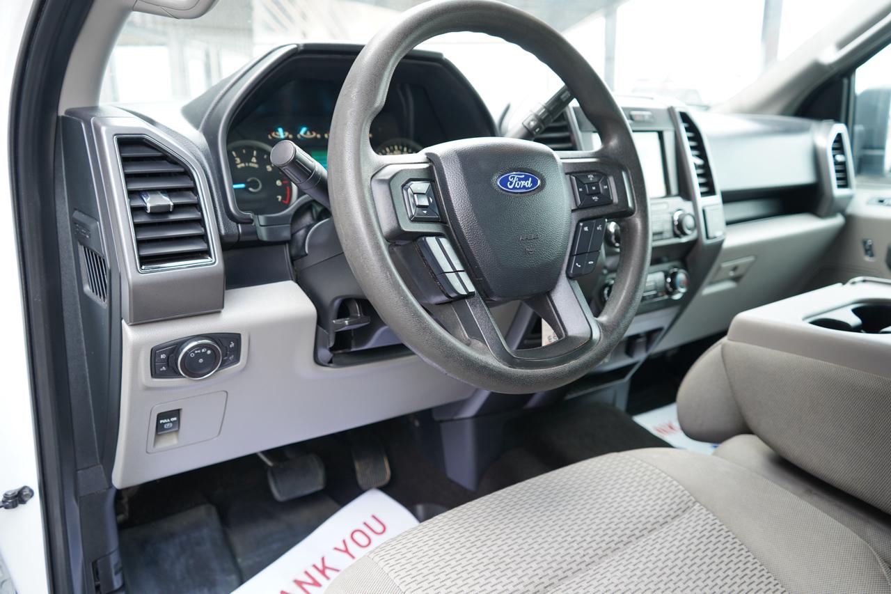 Ford F-150 XLT SuperCrew Short Bed 4WD 2019
