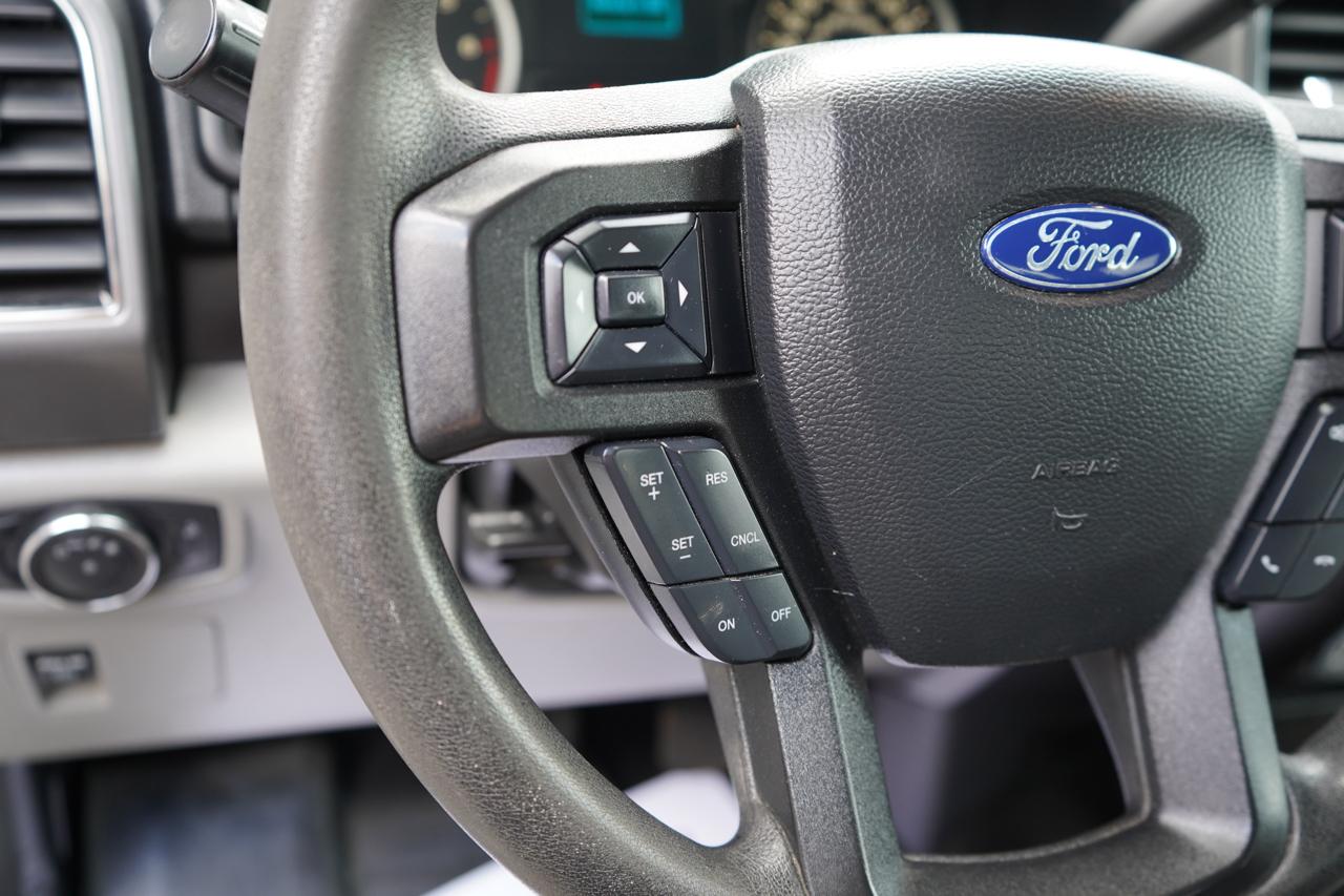 Ford F-150 XLT SuperCrew Short Bed 4WD 2019