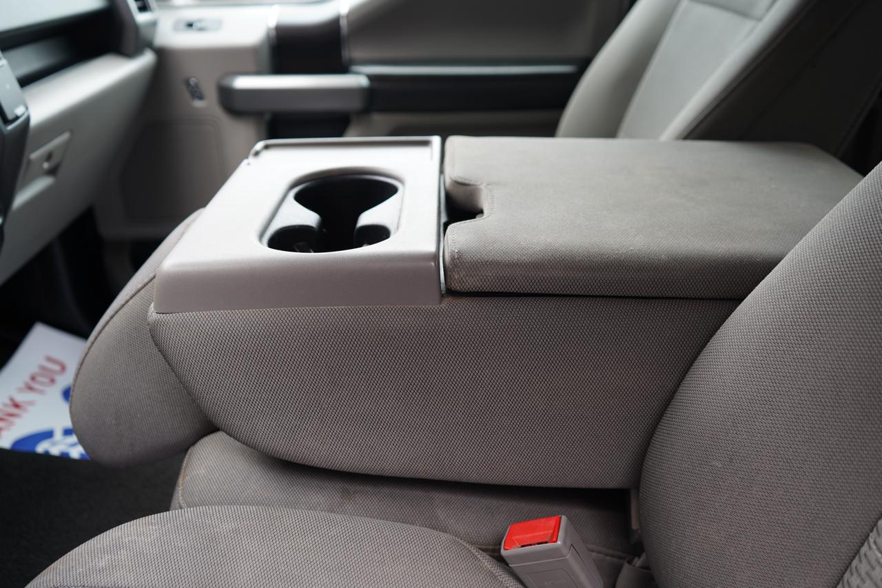 Ford F-150 XLT SuperCrew Short Bed 4WD 2019