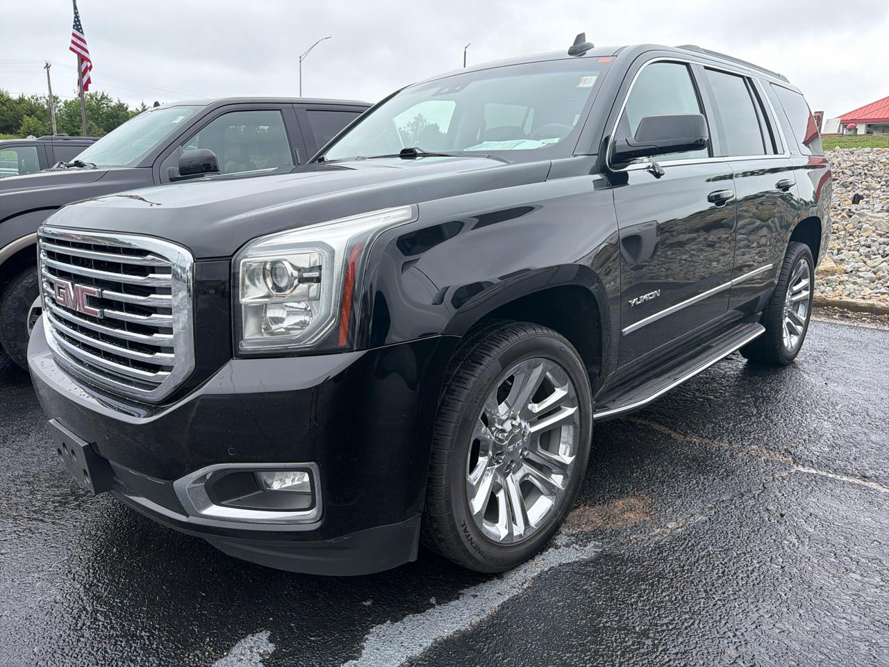 2019 GMC Yukon 4WD SLT's photo