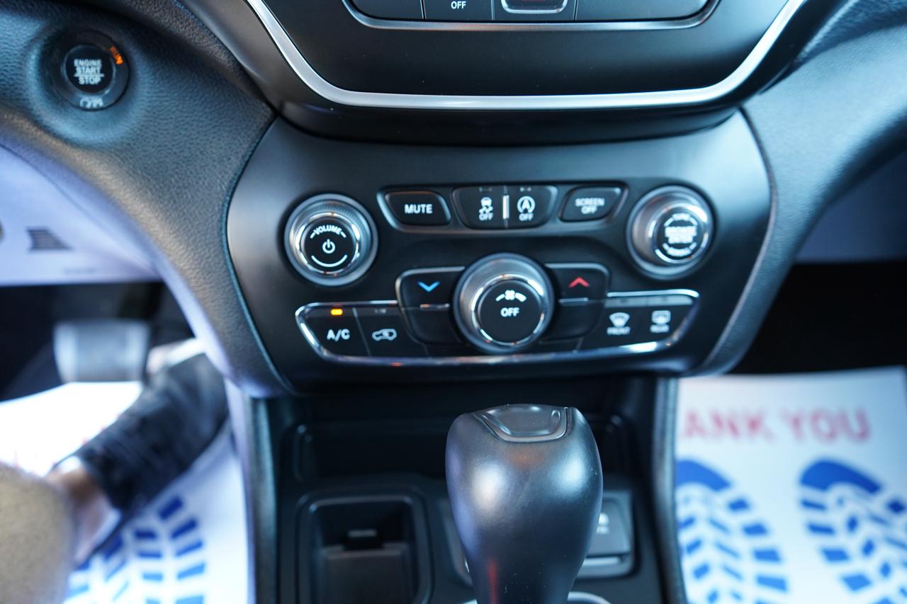 Jeep Cherokee Latitude Plus FWD 2019