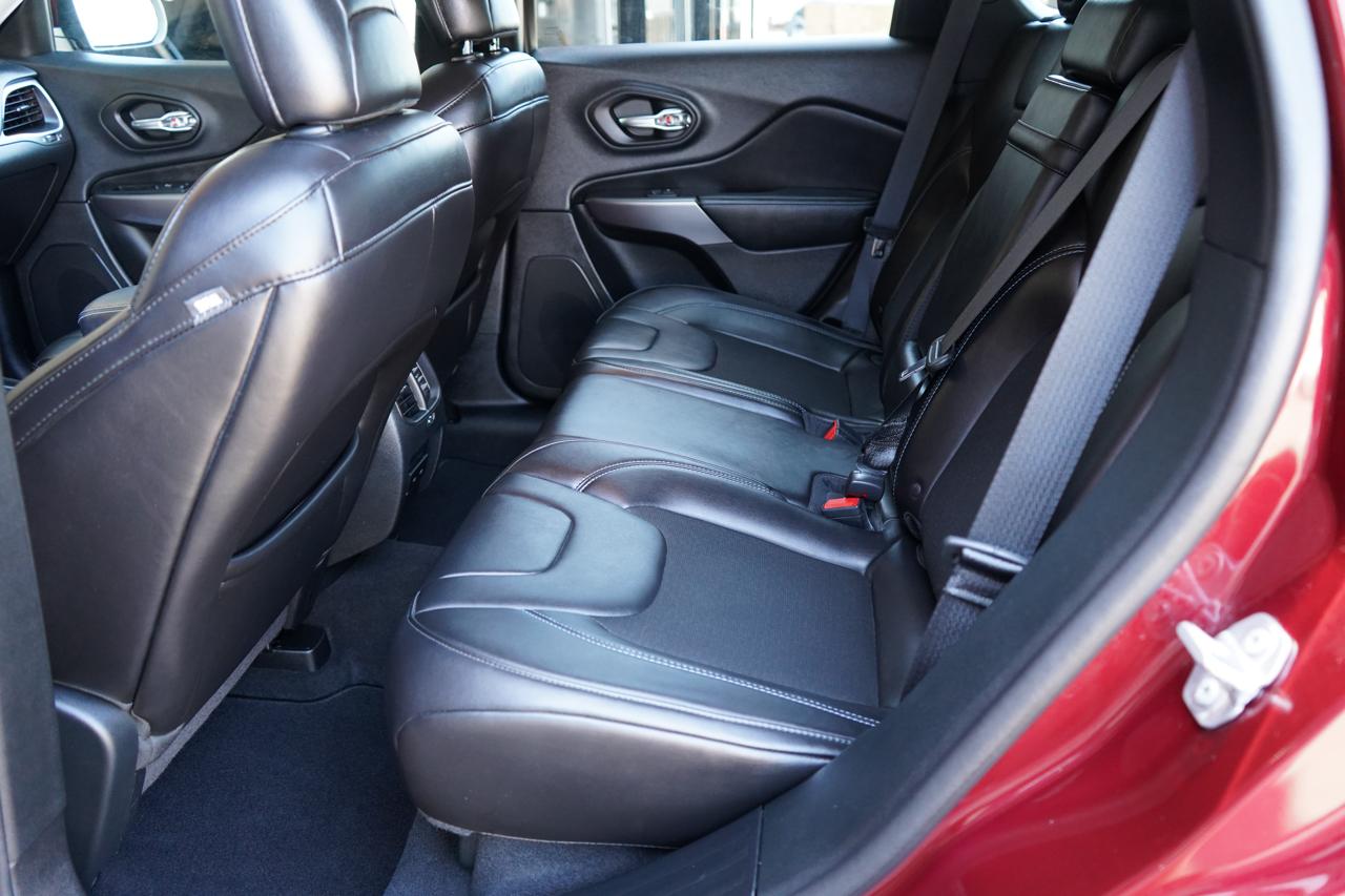 Jeep Cherokee Latitude Plus FWD 2019