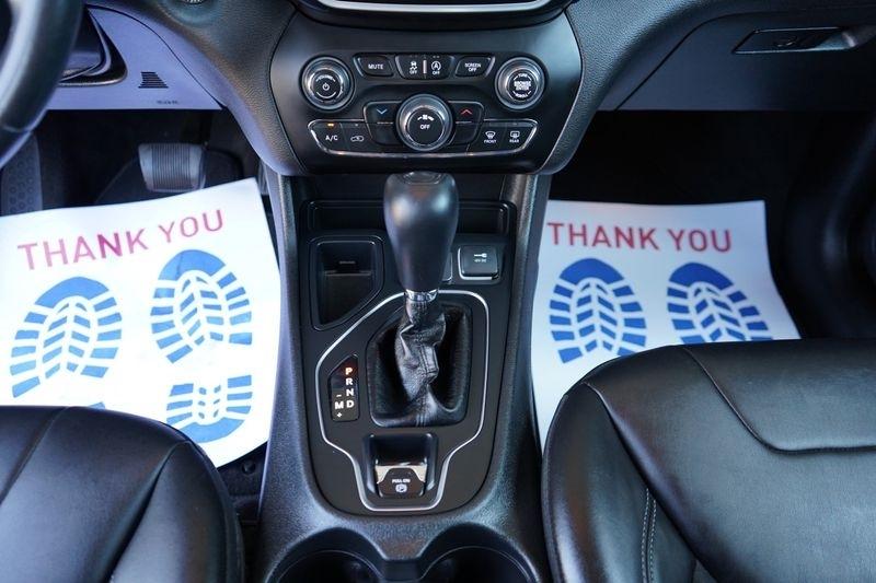 Jeep Cherokee Latitude Plus FWD 2019