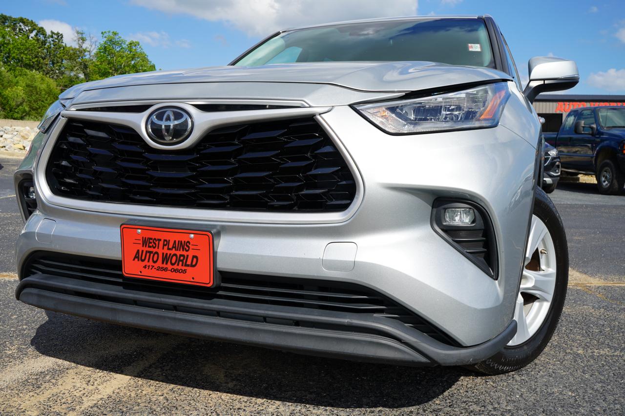 Toyota Highlander LE FWD (Natl) 2020