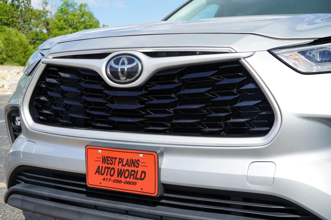 Toyota Highlander LE FWD (Natl) 2020