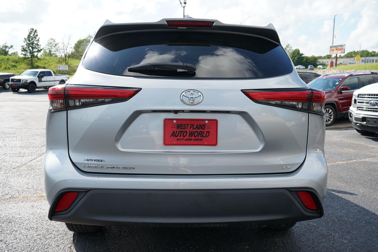 Toyota Highlander LE FWD (Natl) 2020