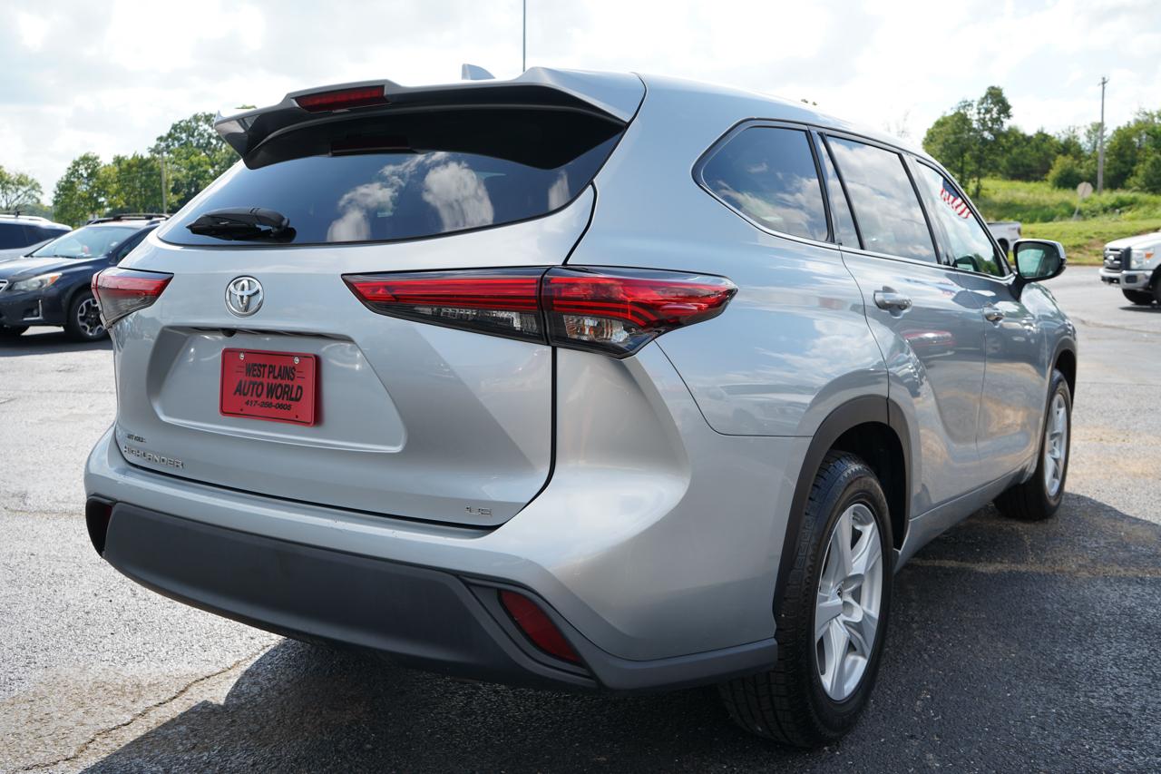 Toyota Highlander LE FWD (Natl) 2020