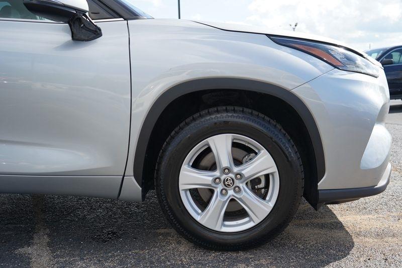 Toyota Highlander LE FWD (Natl) 2020