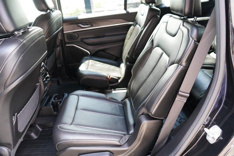 Jeep Grand Cherokee L Limited 4x4 2021