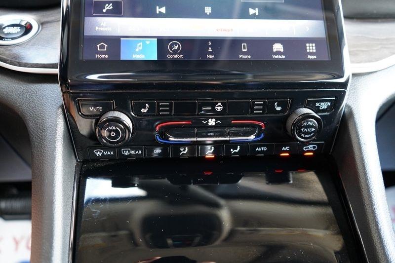 Jeep Grand Cherokee L Limited 4x4 2021
