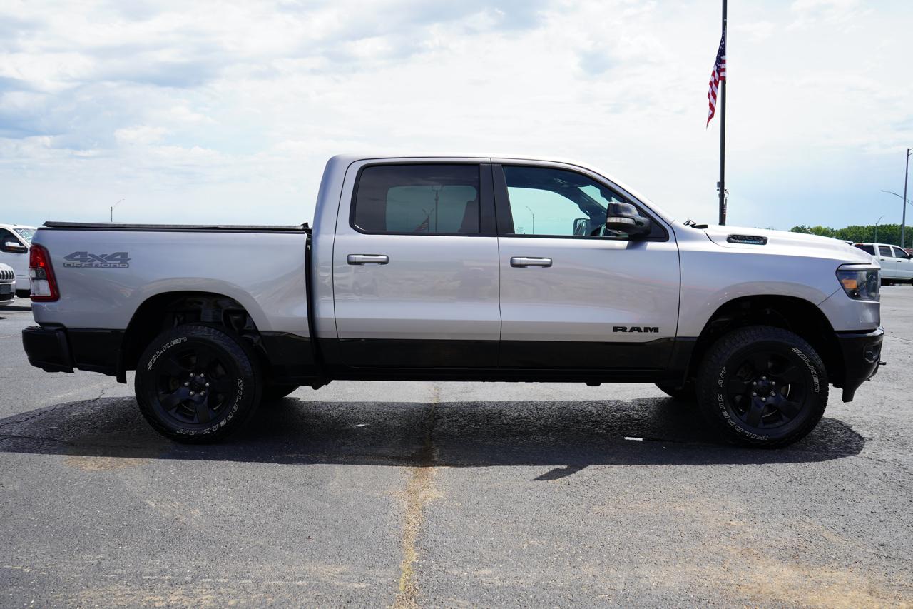 RAM 1500 Big Horn 4x4 Crew Cab 5'7" Box 2022