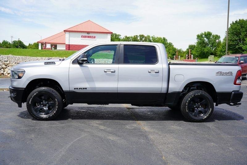 RAM 1500 Big Horn 4x4 Crew Cab 5'7" Box 2022