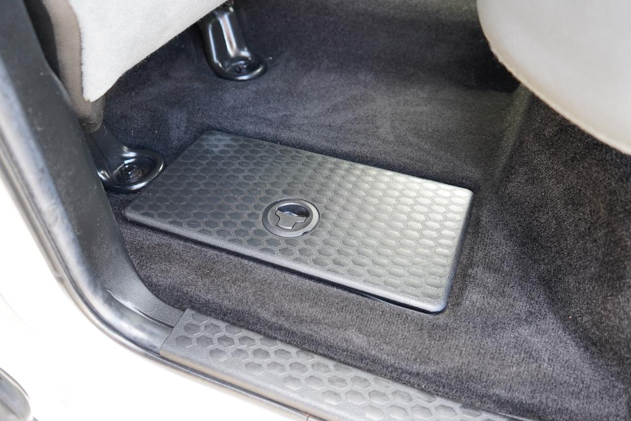 RAM 1500 4WD Crew Cab 140.5" Express 2014