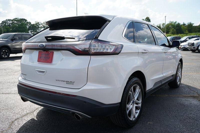 Ford Edge 4dr Titanium FWD 2016