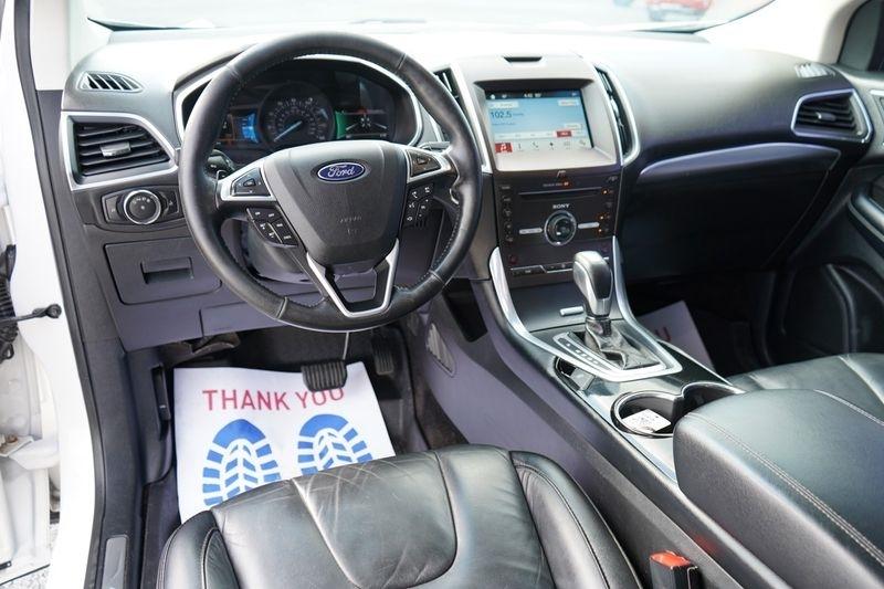 Ford Edge 4dr Titanium FWD 2016