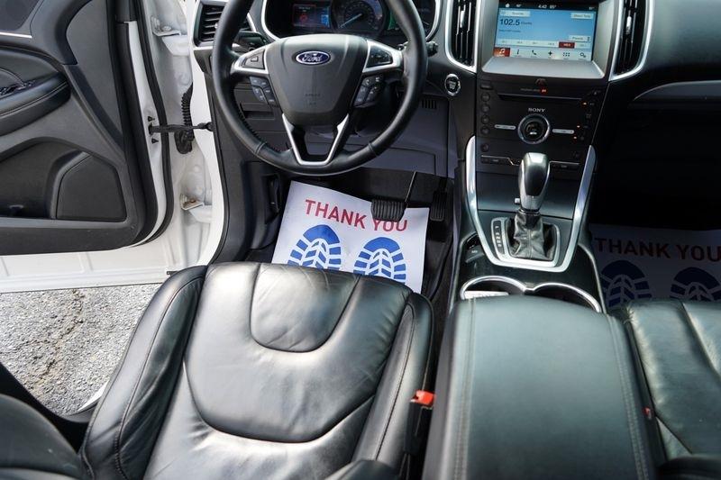 Ford Edge 4dr Titanium FWD 2016