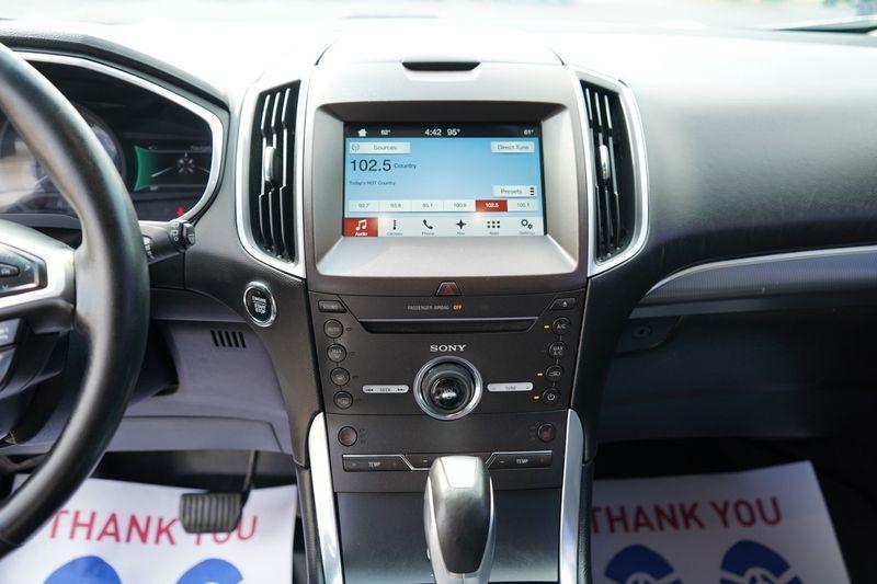 Ford Edge 4dr Titanium FWD 2016
